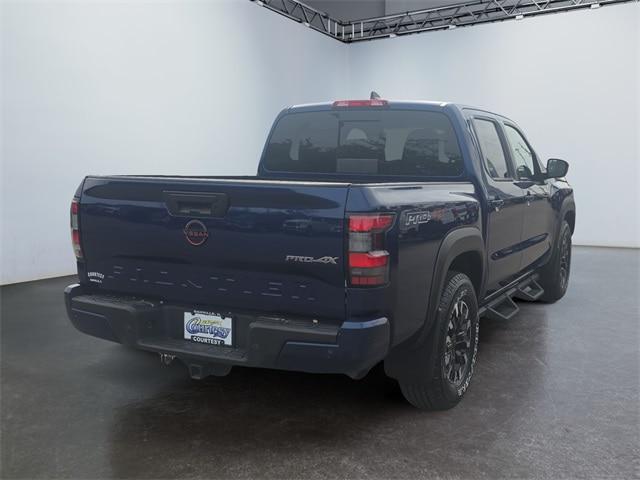 2023 Nissan Frontier Crew Cab PRO-4X 4x4