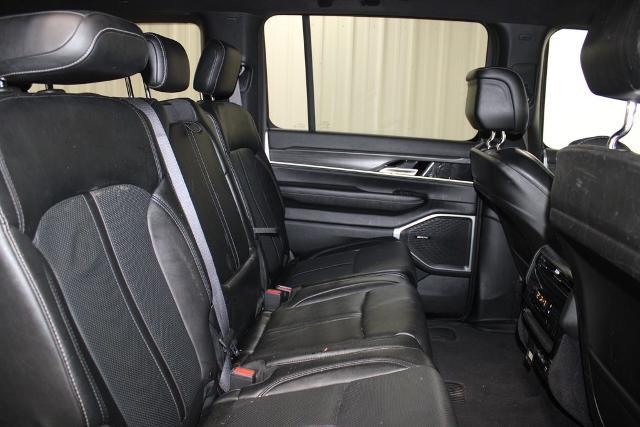 2023 Jeep Wagoneer Series III 4x4