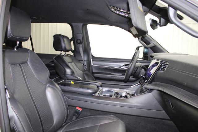 2023 Jeep Wagoneer Series III 4x4