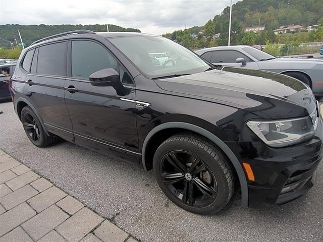 2019 Volkswagen Tiguan 2.0T SEL R-Line