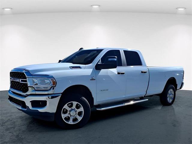 2023 RAM 2500 Big Horn Crew Cab 4x4 8 Box