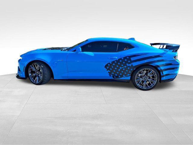 2022 Chevrolet Camaro RWD Coupe ZL1 2022 Chevrolet Camaro RWD Coupe ZL1