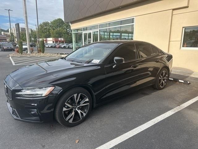 2025 Volvo S60 B5 Core
