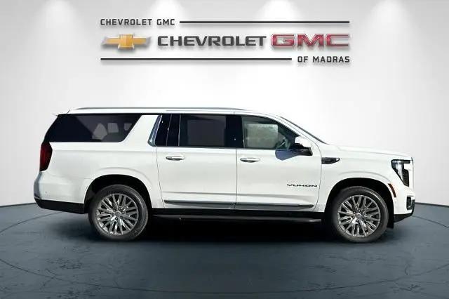 2025 GMC Yukon XL 4WD Elevation