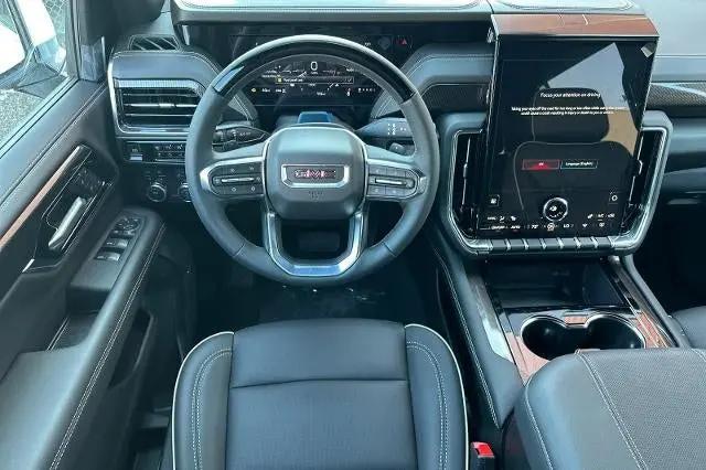 2025 GMC Yukon XL 4WD Elevation