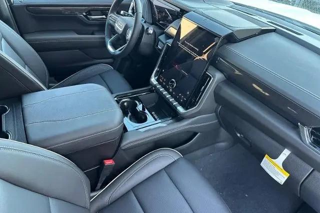 2025 GMC Yukon XL 4WD Elevation