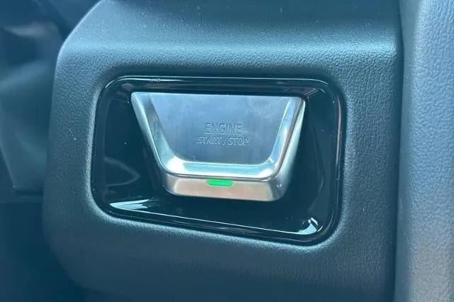 2025 GMC Yukon XL 4WD Elevation