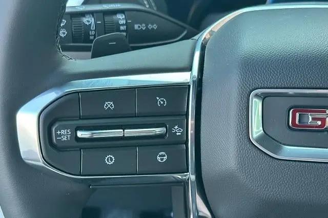 2025 GMC Yukon XL 4WD Elevation