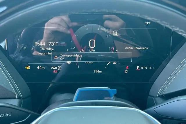 2025 GMC Yukon XL 4WD Elevation