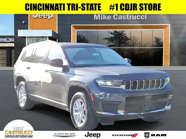 2022 Jeep Grand Cherokee L Laredo 4x4 2022 Jeep Grand Cherokee L Laredo 4x4