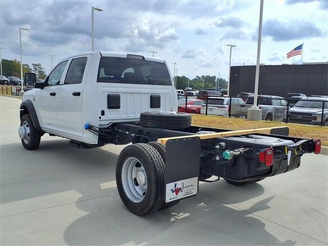 2026 RAM Ram 5500 Chassis Cab RAM 5500 TRADESMAN CHASSIS CREW CAB 4X4 60 CA 2026 RAM Ram 5500 Chassis Cab RAM 5500 TRADESMAN CHASSIS CREW CAB 4X4 60 CA
