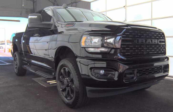 2024 RAM 2500 Big Horn Crew Cab 4x4 64 Box