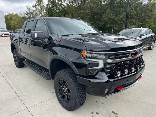 2025 Chevrolet Silverado 1500 4WD Crew Cab Short Bed ZR2