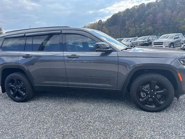 2023 Jeep Grand Cherokee L Altitude 4x4