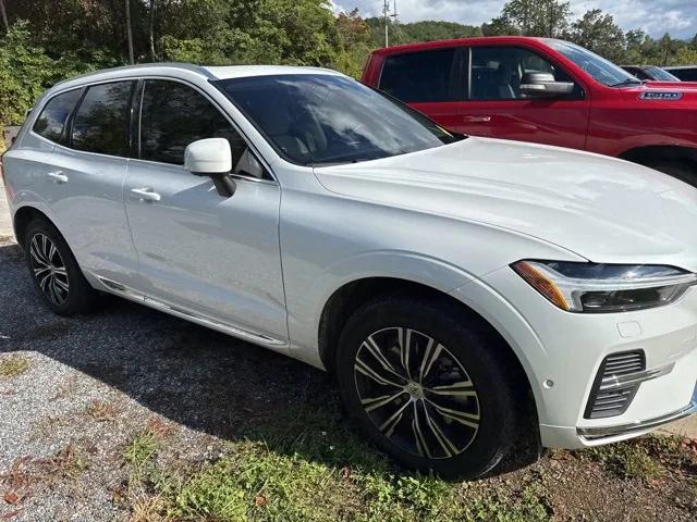 2022 Volvo XC60 B6 Inscription