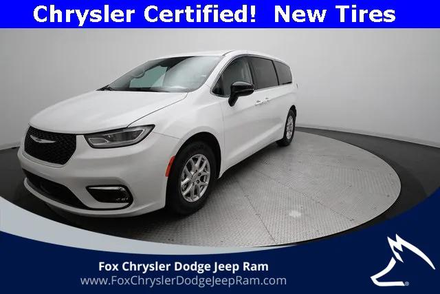 2024 Chrysler Pacifica Touring L 2024 Chrysler Pacifica Touring L