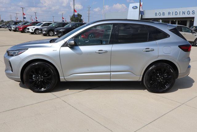 2023 Ford Escape ST-Line Elite