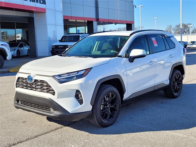 2024 Toyota RAV4 Hybrid XLE