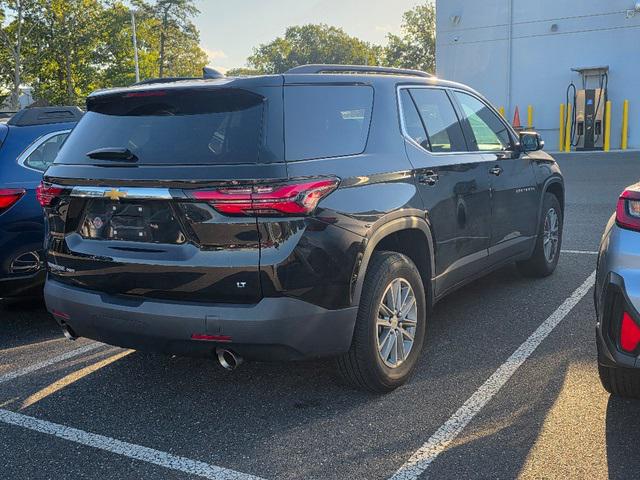 2023 Chevrolet Traverse AWD LT Leather