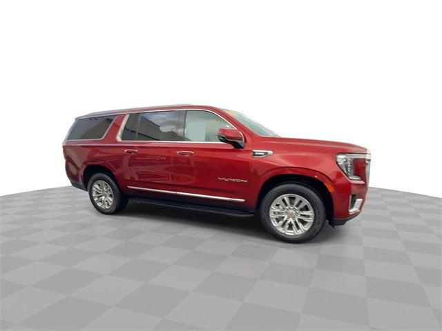 2023 GMC Yukon XL 4WD SLT