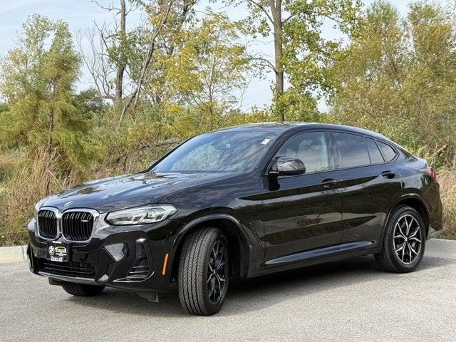 2022 BMW X4 M40i 2022 BMW X4 M40i