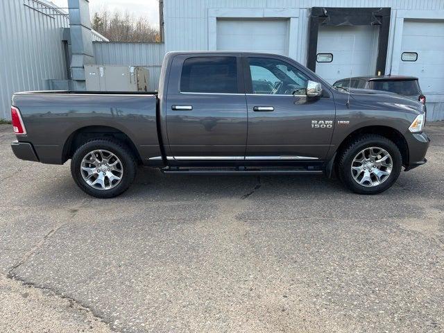 2017 RAM 1500 Limited Crew Cab 4x4 57 Box 2017 RAM 1500 Limited Crew Cab 4x4 57 Box