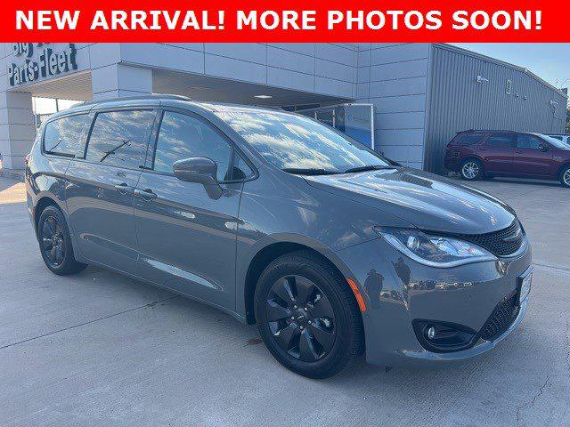 2020 Chrysler Pacifica Hybrid Red S Edition