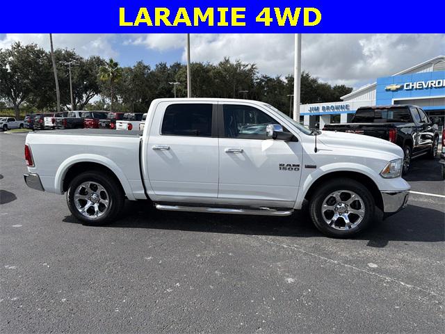 2018 RAM 1500 Laramie Crew Cab 4x4 57 Box