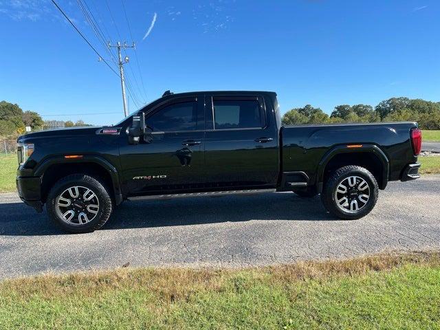 2022 GMC Sierra 2500HD 4WD Crew Cab Standard Bed AT4