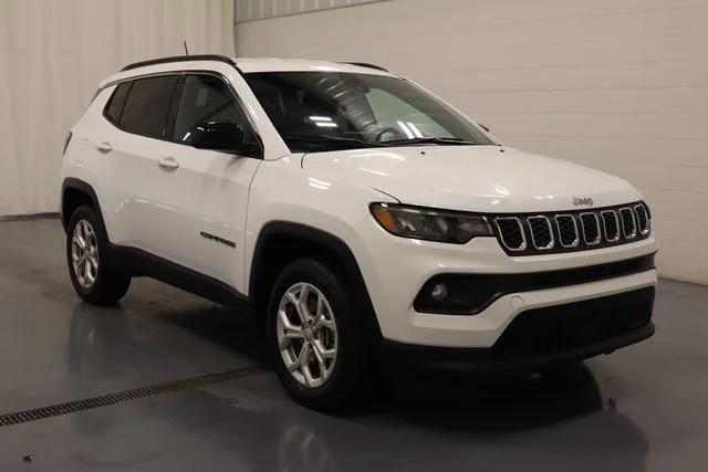 2024 Jeep Compass Latitude 4x4 2024 Jeep Compass Latitude 4x4