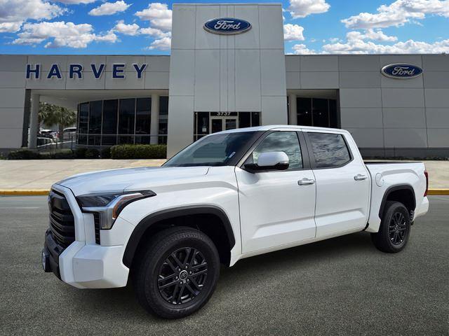 2024 Toyota Tundra SR5 4WD 2024 Toyota Tundra SR5 4WD