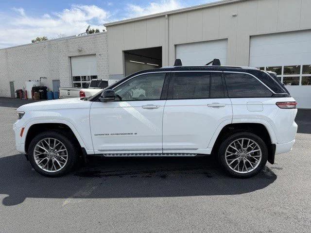 2023 Jeep Grand Cherokee Summit 4x4