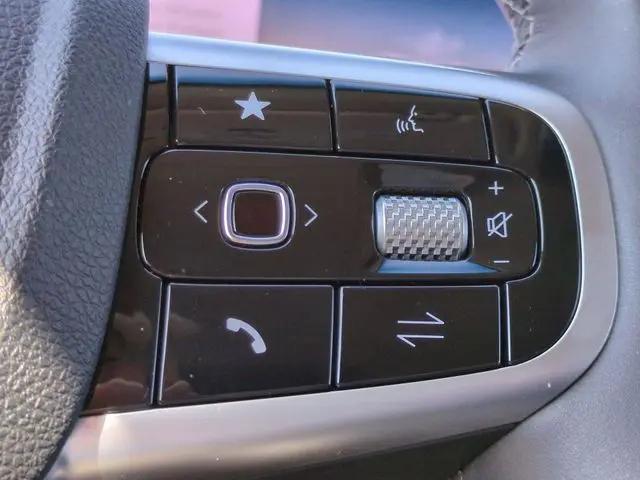 2025 Genesis GV80 2.5T Standard AWD