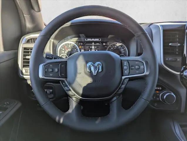 2026 Ram 1500 Big Horn Crew Cab 4x4 5'7" Box