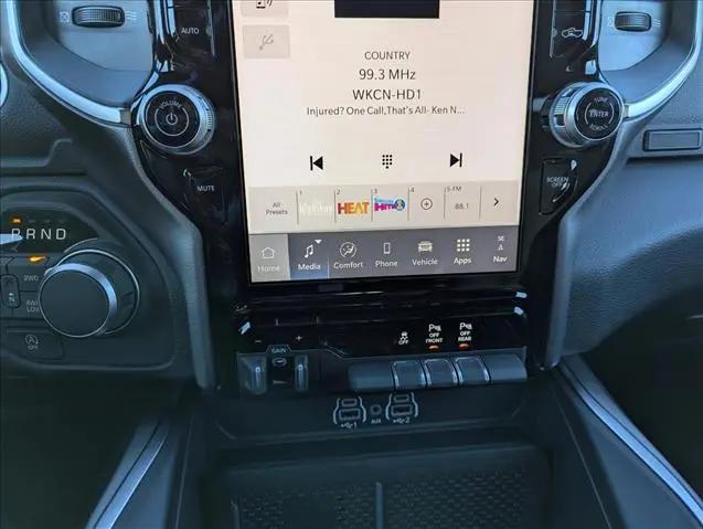 2026 Ram 1500 Big Horn Crew Cab 4x4 5'7" Box