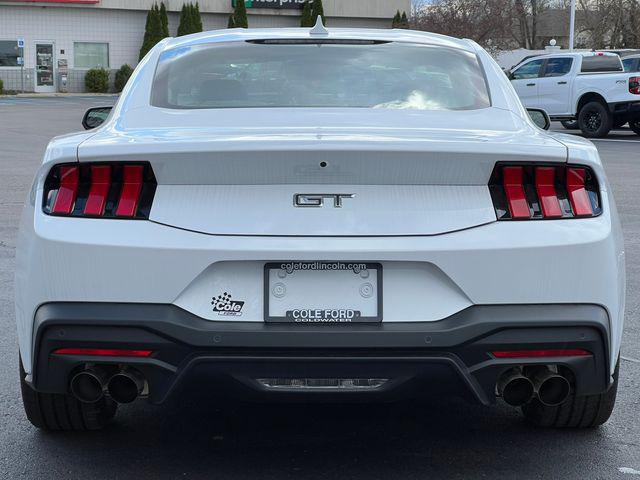2025 Ford Mustang GT Premium Fastback
