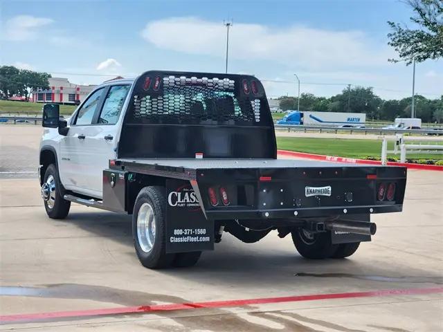 2025 Chevrolet Silverado 3500HD 4WD Crew Cab Long Bed Work Truck