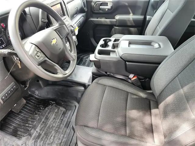 2025 Chevrolet Silverado 3500HD 4WD Crew Cab Long Bed Work Truck