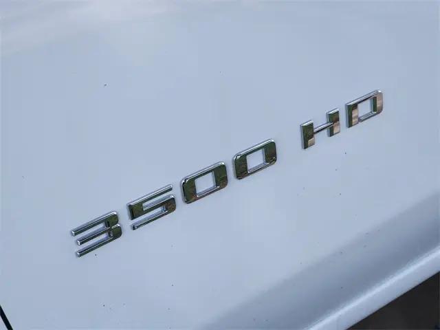 2025 Chevrolet Silverado 3500HD 4WD Crew Cab Long Bed Work Truck
