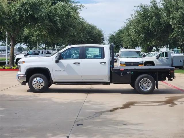2025 Chevrolet Silverado 3500HD 4WD Crew Cab Long Bed Work Truck