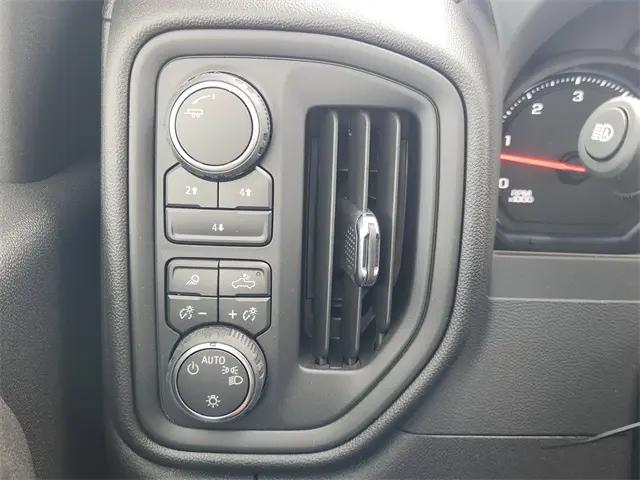 2025 Chevrolet Silverado 3500HD 4WD Crew Cab Long Bed Work Truck