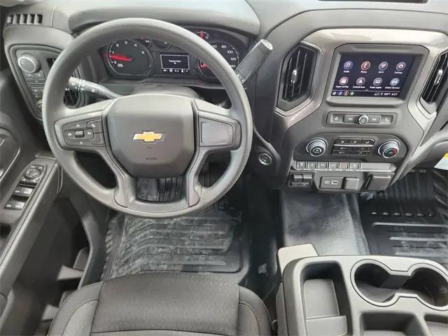 2025 Chevrolet Silverado 3500HD 4WD Crew Cab Long Bed Work Truck