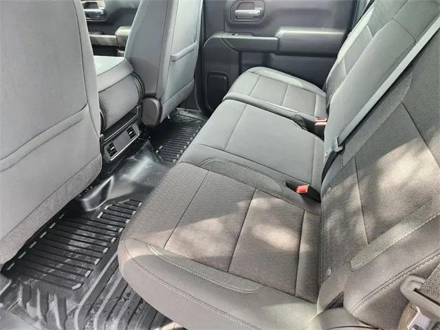 2025 Chevrolet Silverado 3500HD 4WD Crew Cab Long Bed Work Truck