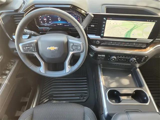 2025 Chevrolet Silverado 2500HD 4WD Crew Cab Standard Bed LT