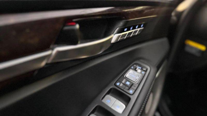 2019 Genesis G90 3.3T Premium