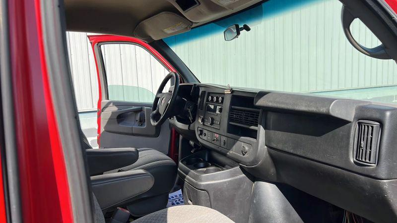2014 GMC Savana 2500 Work Van