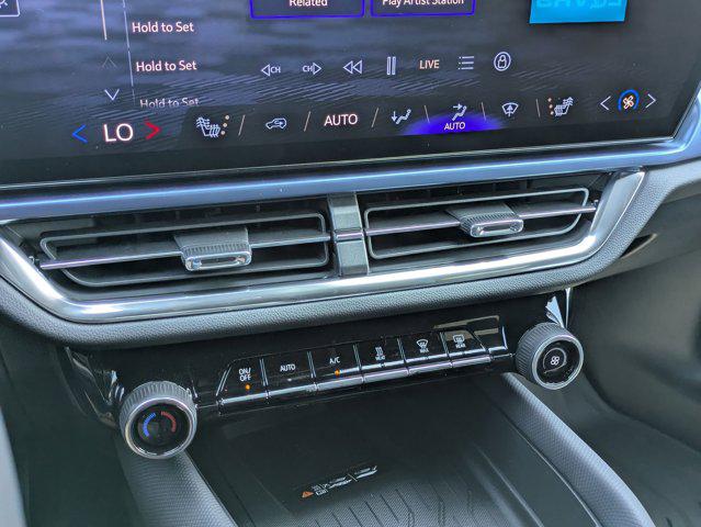 2026 Chevrolet Equinox LT2 w/PDE