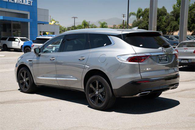 2024 Buick Enclave Essence FWD