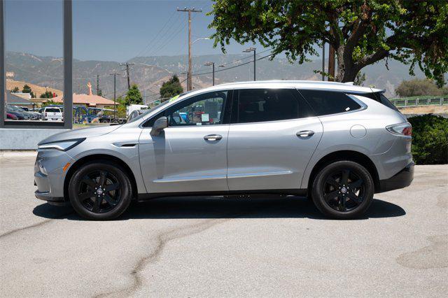 2024 Buick Enclave Essence FWD