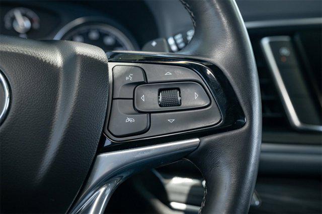 2024 Buick Enclave Essence FWD